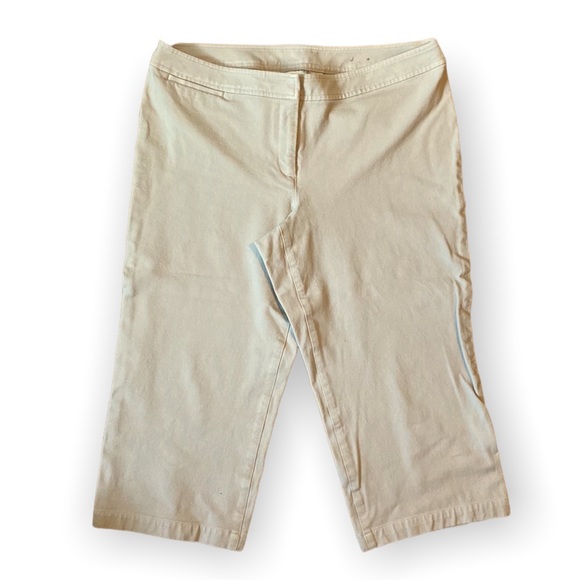 Chico’s Khaki Capris - Picture 2 of 8